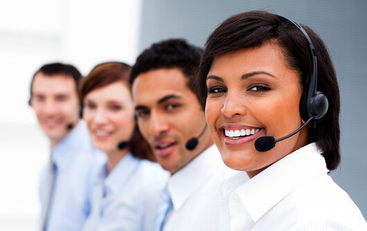 Unser Support Team an der Hotline Unser Support Team an der Hotline